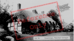 Thatched Cottages c.1960, Stoneleigh