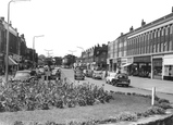The Broadway c.1960, Stoneleigh