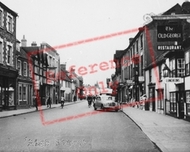High Street c.1950, Stony Stratford