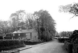 Stonyhurst, Woodfields And Post Office c.1952, Stonyhurst College