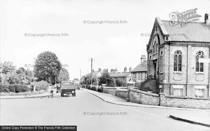 Photo of Stotfold, The Crossroads c.1955