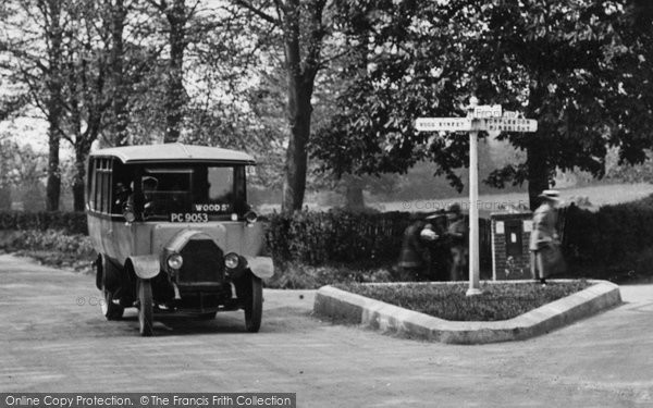Photo of Stoughton, Bus, Rydes Hill 1925