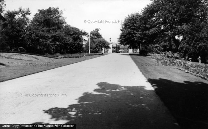 Photo of Stourbridge, Mary Stevens Park c.1960