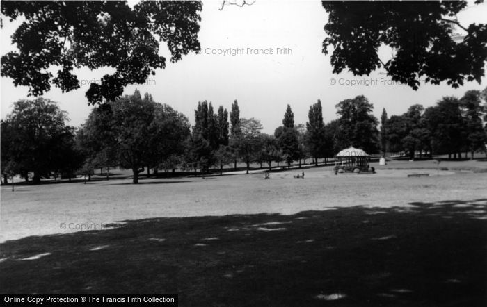 Photo of Stourbridge, Mary Stevens Park c.1960