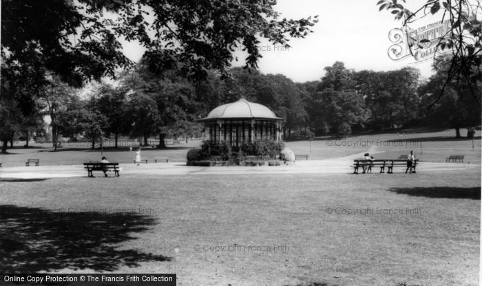 Photo of Stourbridge, Mary Stevens Park c.1965