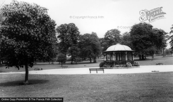 Photo of Stourbridge, Mary Stevens Park c.1965