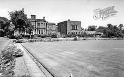 Mary Stevens Park, The Bowling Green c.1960, Stourbridge