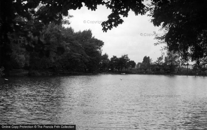 Photo of Stourbridge, Mary Stevens Park, The Lake c.1955