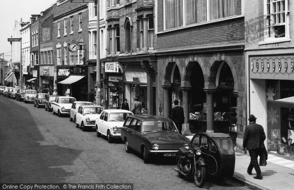 Photo of Stourbridge, Parked Cars, High Street 1968