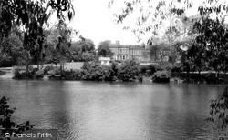 The Lake, Mary Stevens Park c.1960, Stourbridge