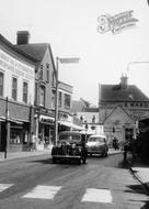 Traffic In High Street c.1960, Stourbridge