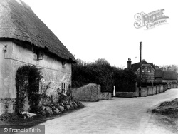 The Village c.1940, Stourpaine