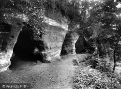 The Rock Caves 1931, Stourport-on-Severn
