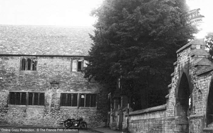 Photo of Stow On The Wold, 14th Century Masonic Hall c.1955