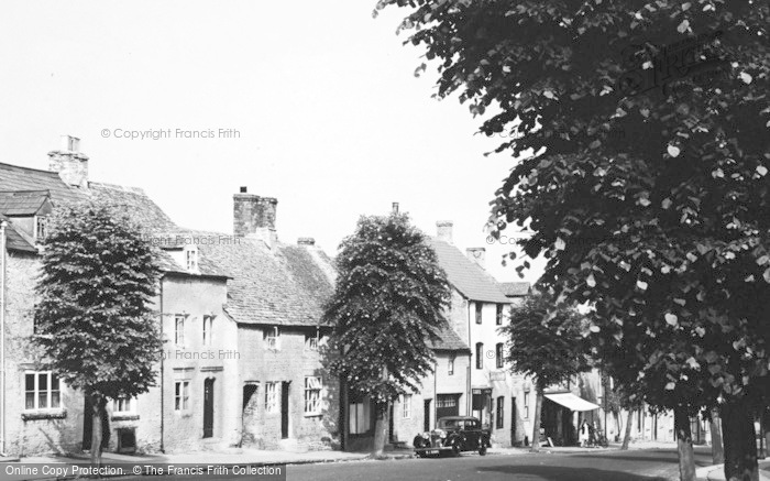 Photo of Stow On The Wold, Park Street c.1950
