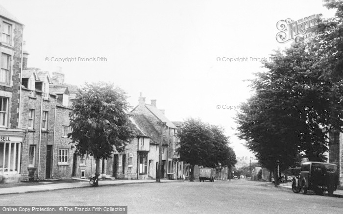 Photo of Stow On The Wold, Park Street c.1950