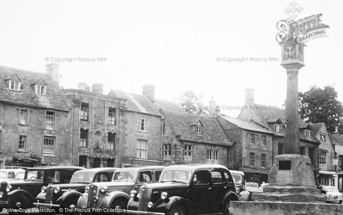 Photo of Stow On The Wold, The Cross And The Square c.1950