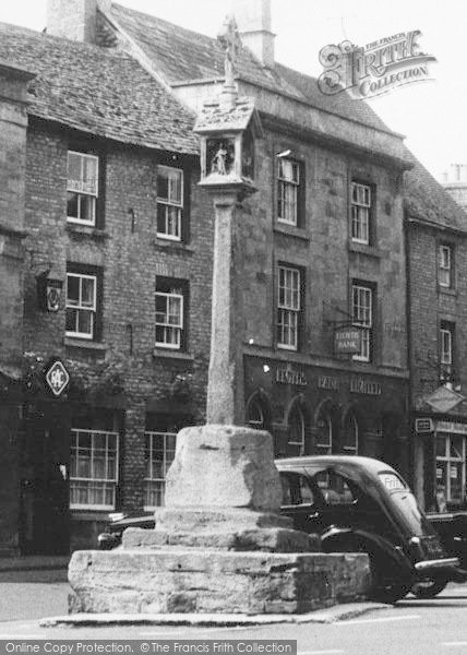 Photo of Stow On The Wold, The Cross c.1950