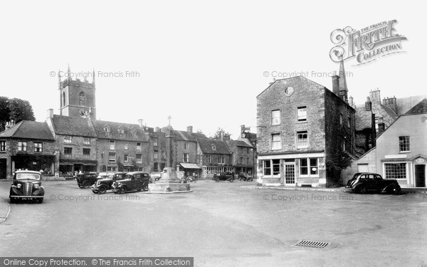 Photo of Stow On The Wold, The Square c.1945