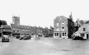 The Square c.1945, Stow-on-The-Wold