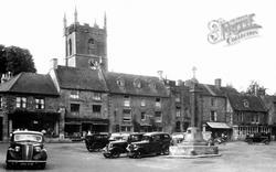 The Square c.1945, Stow-on-The-Wold