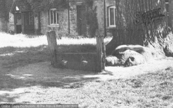 Photo of Stow On The Wold, The Stocks c.1955