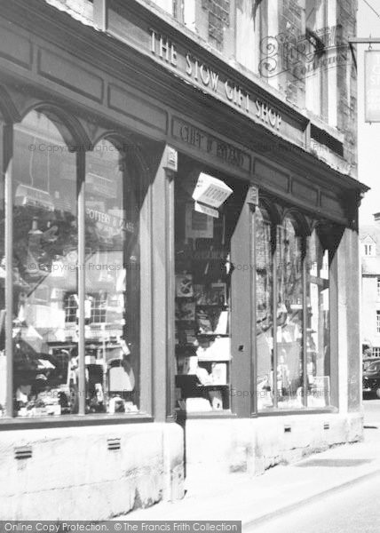 Photo of Stow On The Wold, The Stowe Gift Shop c.1955