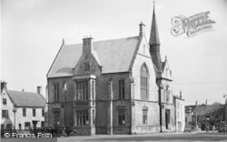 Town Hall c.1955, Stow-on-The-Wold