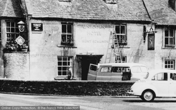 Photo of Stow On The Wold, Unicorn Hotel 1961