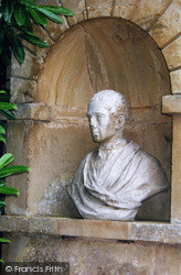 Pope's Bust, Stowe 2005, Stowe School