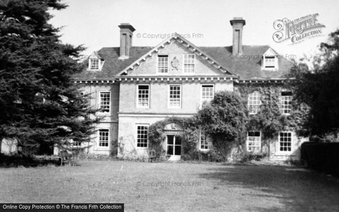 Photo of Stratford Upon Avon, Clopton House c.1950