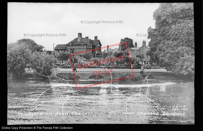 Photo of Stratford Upon Avon, Shakespeare Memorial Theatre Gardens c.1955