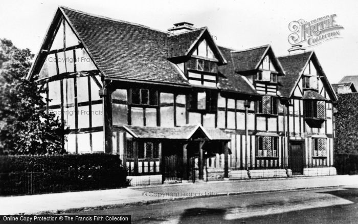Photo of Stratford Upon Avon, Shakespeare's Birthplace c.1930