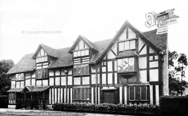 Photo of Stratford Upon Avon, Shakespeare's Birthplace c.1955