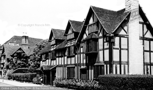Photo of Stratford Upon Avon, Shakespeare's Birthplace c.1965