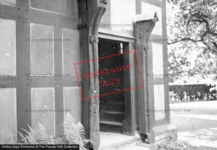 Photo of Stratford Upon Avon, Shakespeare's House, Doorway To Garden c.1930