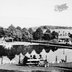 The Public Park And Pond c.1960, Strathaven