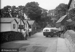 A Bus 1929, Stratton