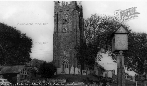 Photo of Stratton, St Andrew's Church c.1965