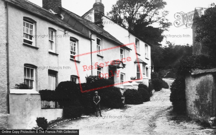 Photo of Stratton, Town's End, Cottages 1937