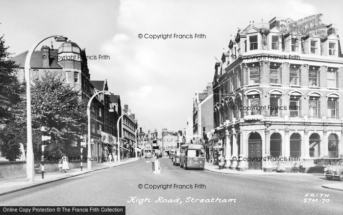 Photo of Streatham, High Road c.1960