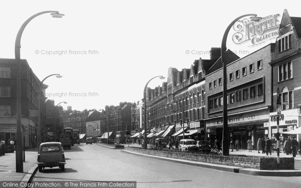 Photo of Streatham, High Road c.1960