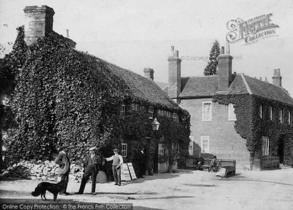 Photo of Streatley, The Bull Hotel 1904