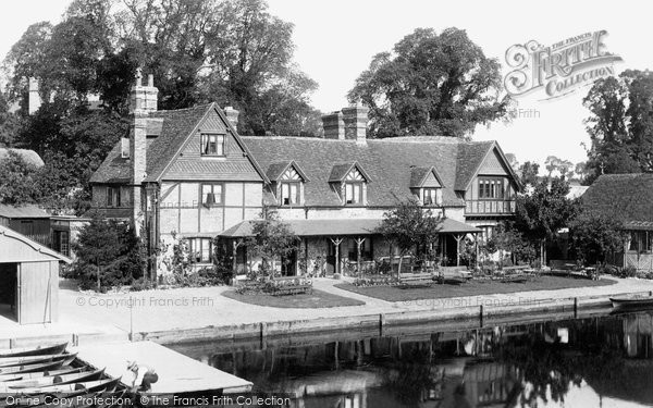 Photo of Streatley, The Swan Hotel 1896
