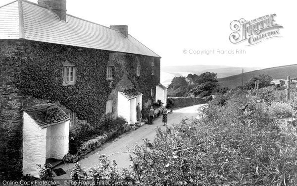 Photo of Strete, Turnpike House 1925