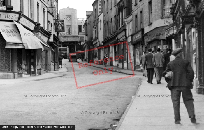 Photo of Stroud, High Street c.1955