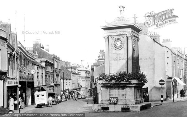 Photo of Stroud, Sims' Clock And Russell Street c.1955