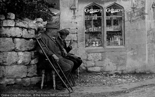 Photo of Stroud, Taking A Rest 1925