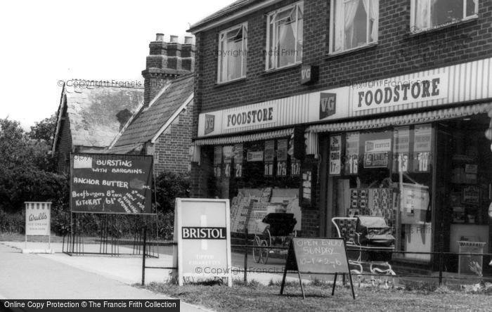 Photo of Stubbington, Vg Foodstore, Crofton Lane c.1965