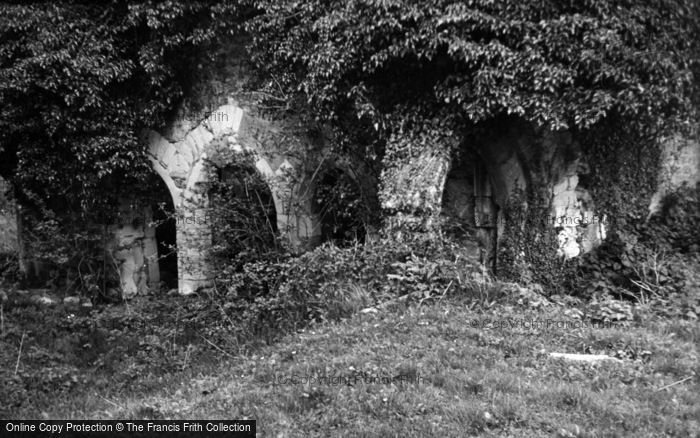 Photo of Sturminster Newton, Castle 1952